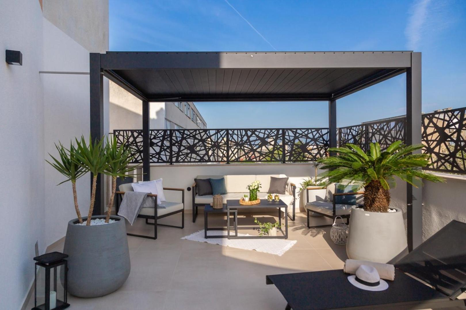Luxury Apartment Silvery In Split Center With Jacuzzi, Sauna And Parking Экстерьер фото